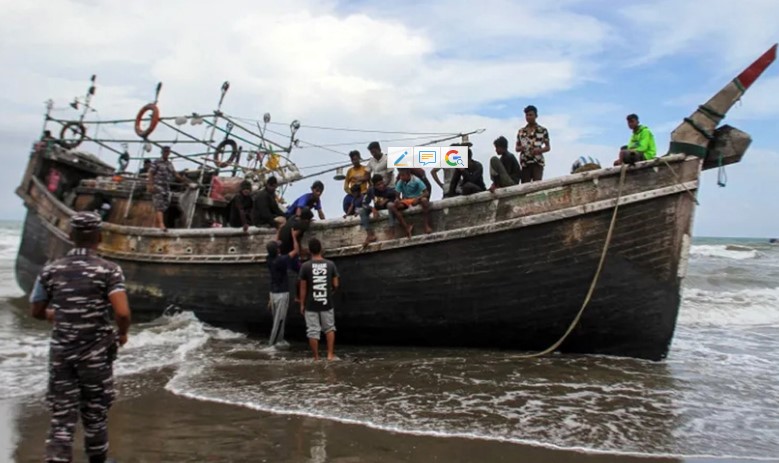 এ সপ্তাহের শুরুতে বঙ্গোপসাগরে খারাপ আবহাওয়ায় একটি নৌকাডুবির ঘটনায় অন্তত ১৭ জন রোহিঙ্গা শরণার্থী নিহত এবং ৩০ জন নিখোঁজ রয়েছে বলে মিয়ানমারের ত্রাণকর্মীরা বৃহস্পতিবার জানিয়েছেন।